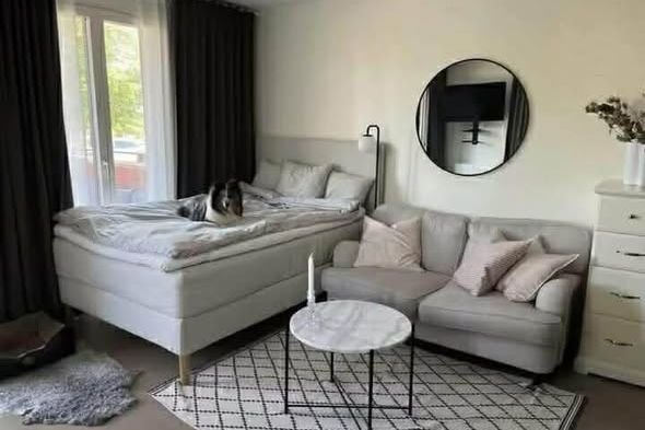 Fin 1:a i Mälarhöjden med uteplats