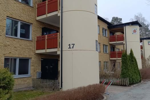 3:a med balkong i lugna Ljungkullen