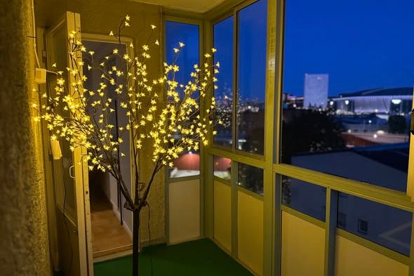 Möblerat rum i Solna nära pendeln