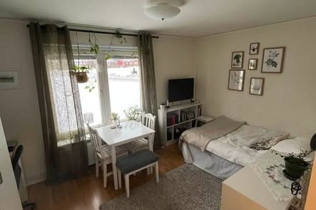 Fullt möblerad 1:a i Ultuna – 5200 kr