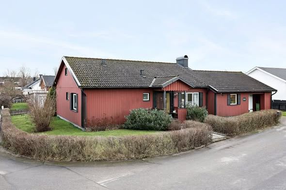Charmigt familjehus i lugna Hulta