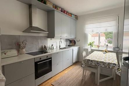 Renoverad 2:a med balkong på Norrstrand