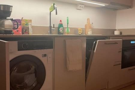 Ny etta i Göteborg med alla bekvämligheter