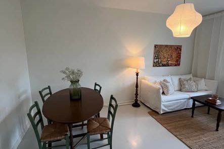 Stor 1:a på Lundagatan – 47 kvm centralt