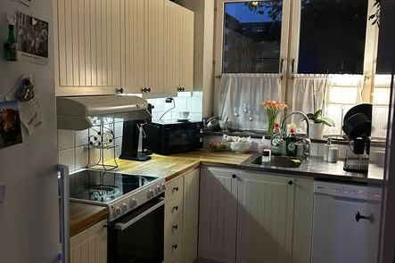 Rymlig 2,5:a i Eneborg med förstahandskontrakt