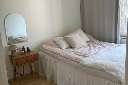 Möblerad 2:a med balkong i Sollentuna