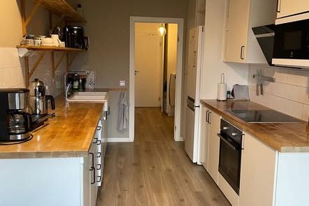 Ljus 2:a med balkong i lugna Spånga