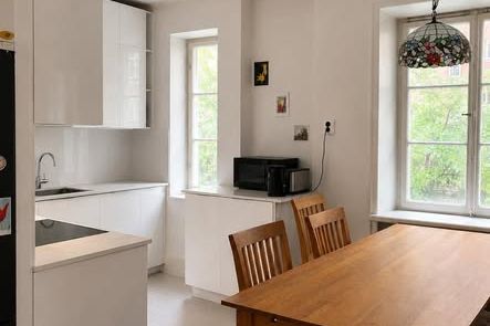 Ljus 48 kvm i Hornstull med balkong