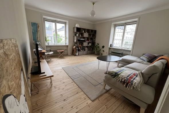 Stor 4,5:a på Södermalm i söderläge