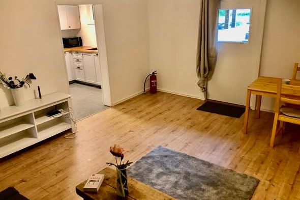 Ljus 2:a i Kungsladugård nära Chalmers