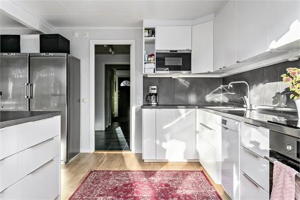 Rymligt radhus i Viksjö med uteplats