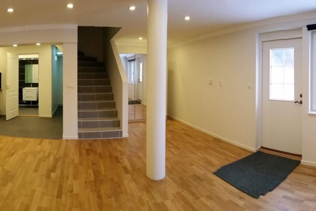 Trevlig 3:a i villa med egen ingång