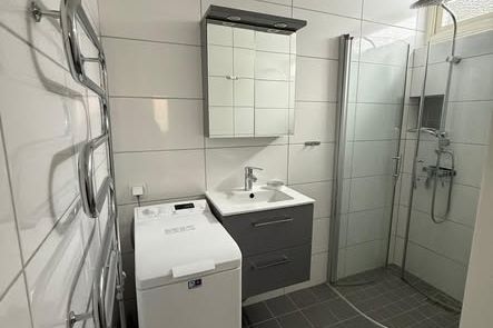 Charmig egen del i hus nära Hyllie