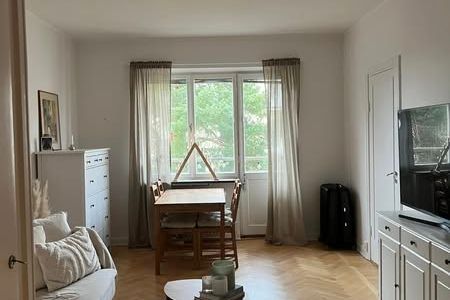 Charmig 2:a på Kungsholmen, nära vatten!