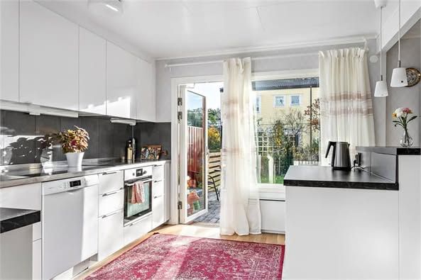 Rymligt radhus i Viksjö - ledigt nu