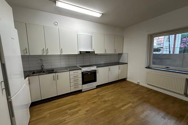 Rymlig 2:a på Söder med smart planlösning