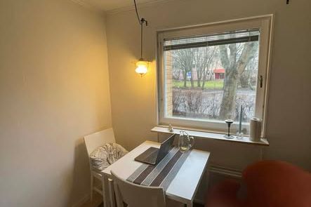 Mysig 2:a vid Bergshamra T-bana