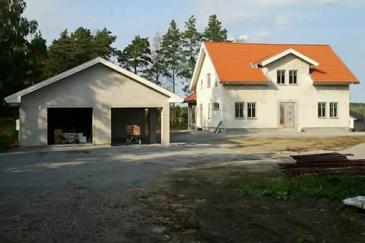 Rymlig villa 200 kvm med garage i Tuna