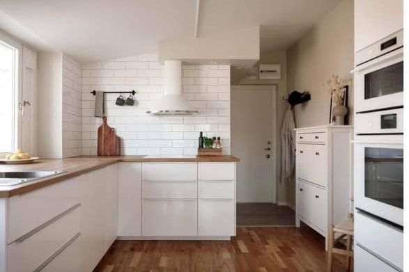 Möblerad 2:a med balkong – Blåsbo