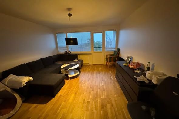 2 rok 64 kvm i Södertälje – el ingår