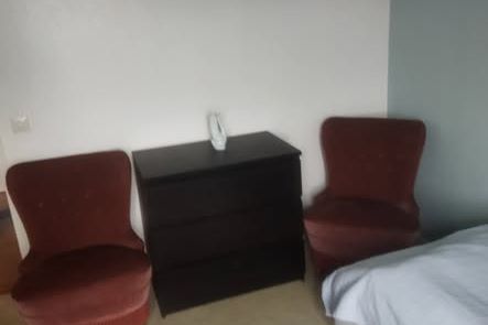 Möblerat rum uthyres på Nydala