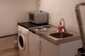 Egen ingång i Vällingby centrum