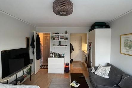 Mysig etta i Fålhagen – sommar