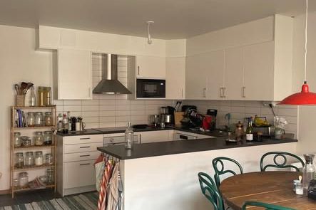 Möblerat rum nära Triangeln uthyres