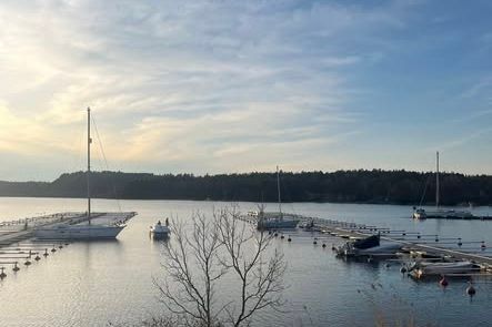 Nyrenoverad 2:a med balkong, Gustavsberg