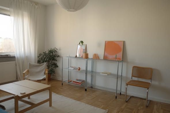 Nyrenoverad 2,5:a i Värnhem – toppläge