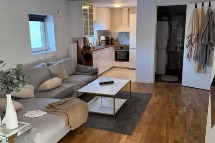 2-våningshus i familjevänliga Toftanäs