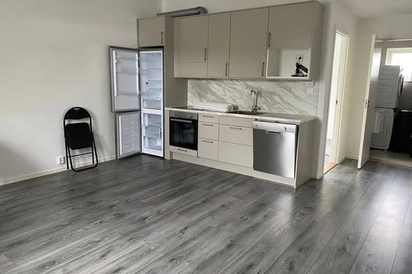 Fräsch 2:a i Partille med parkering
