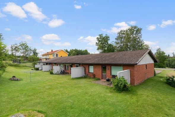 NYRENOVERAT 2 ROK RADHUS I ROASJÖ