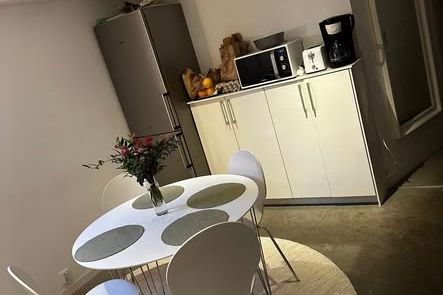 Täby Lahäll – Room 4500kr