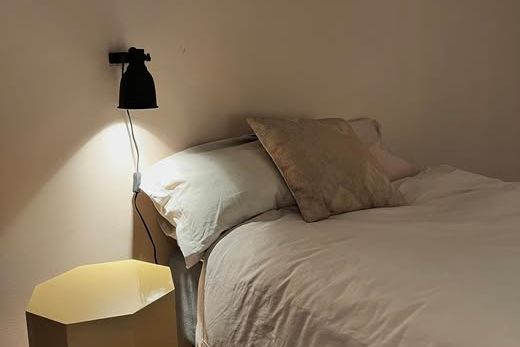 Nybyggd 1:a i villa med uteplats – Täby