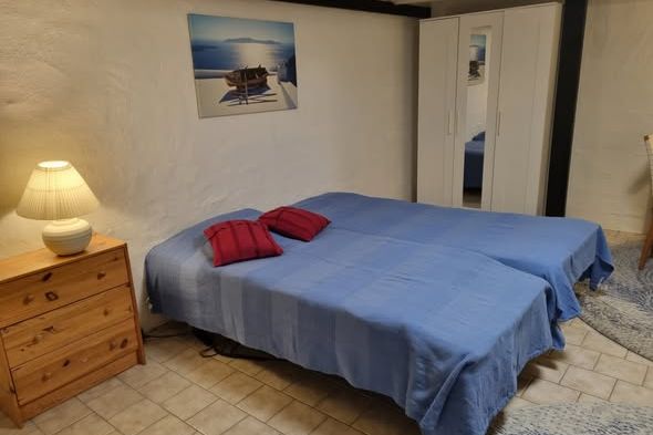 2 möblerade rum uthyres i Kåbo