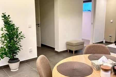 Möblerad 2:a nära Arlanda och pendeln