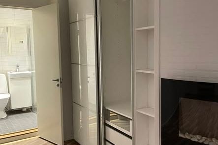 Charmig 2,5:a med balkong i Tullen