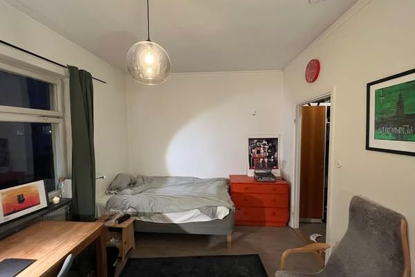 Centralt studentrum med utsikt och bastu