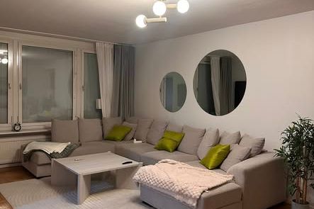 Möblerat rum i Högsbo med egen toa