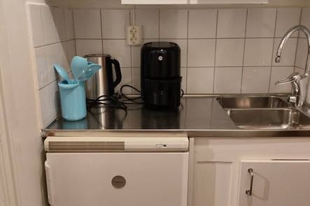 Möblerat rum med egen ingång i Vällingby