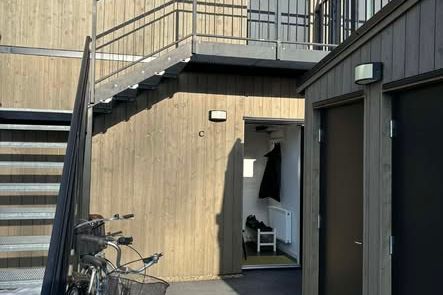 1 rok nära Oset & universitetet