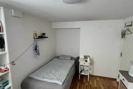 Möblerat rum nära JU – allt ingår