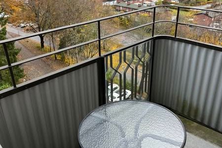 Färdigmöblerad 2:a i Sollentuna, nära city