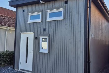 Nybyggt attefallshus nära Eslöv C
