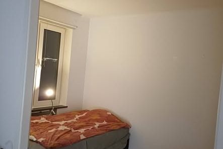 Charmig 1:a nära centrum – 37 kvm