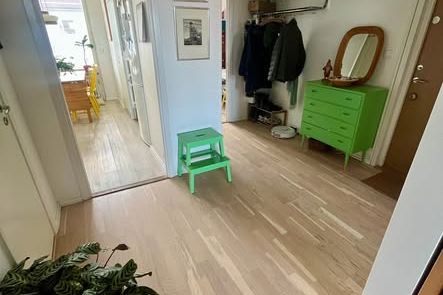 Möblerad 3:a i Barkarby nära pendeln
