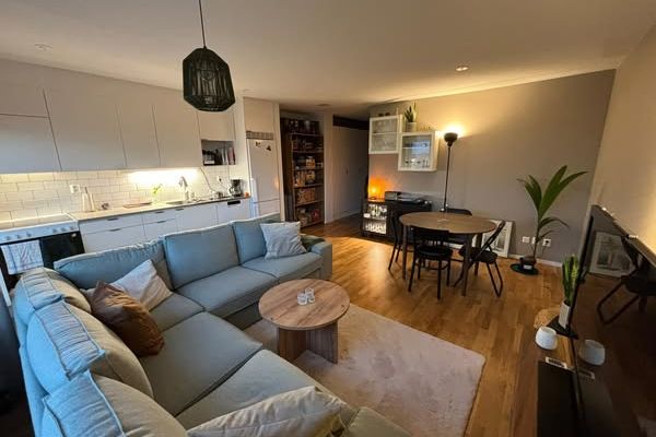 Nyproducerad 2:a i Bandhagen uthyres