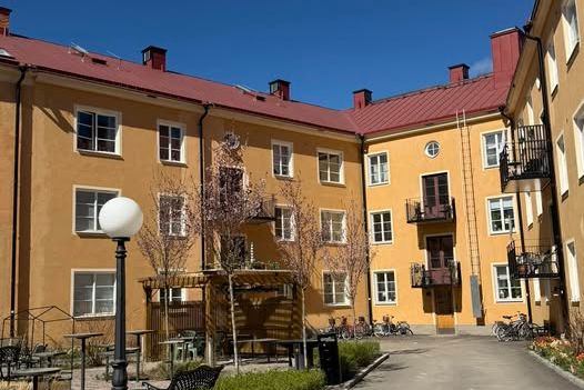Möblerad 1:a på Söder – centralt