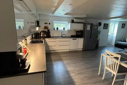 Charmigt 3:a i Norra Bro nära naturen